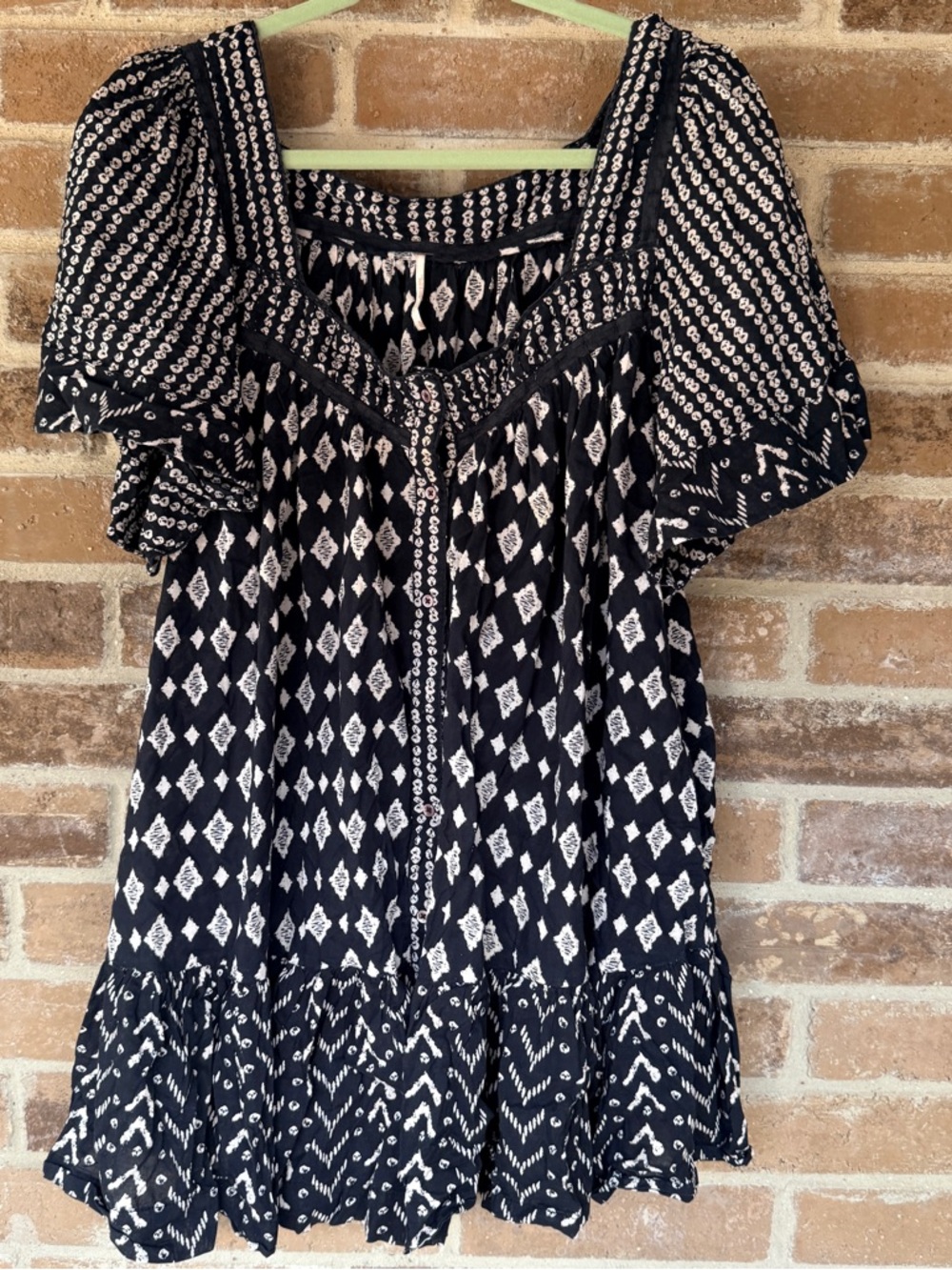 Free People Black and White Diamond Print Peasant Tunic